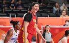 亚洲第一中锋怒吼！13分钟20+9如女版鲨鱼 张子宇近两战25中20太猛