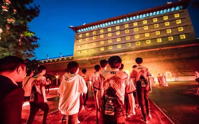 广东省“全民健身日”活动启动仪式举行 南粤古驿道定向大赛汕头站鸣锣开赛 广东省“全民健身日”活动启动仪式举行 南粤古驿道定向大赛汕头站鸣锣开赛